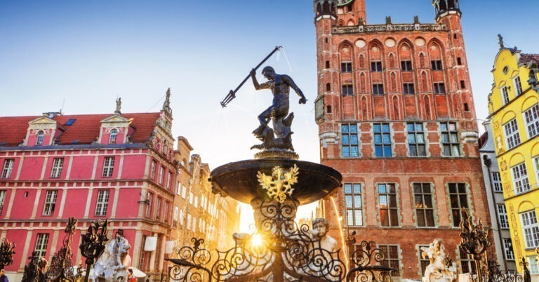 Amazon launches in Poland: Amazon.pl